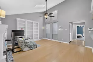 5750 Phoenix Dr, Dallas, TX 75231 - Photo 10