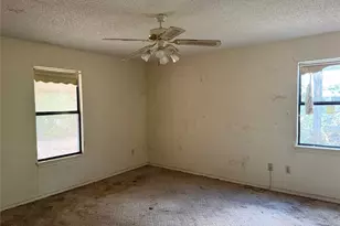 370 Locust St, Point, TX 75472 - Photo 6