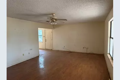 370 Locust Street, Point, TX 75472 - Photo 2