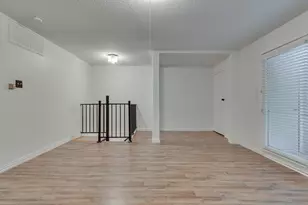 5550 Spring Valley Rd, Dallas, TX 75254 - Photo 16