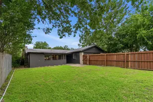 1101 Delores Dr, Garland, TX 75040 - Photo 20