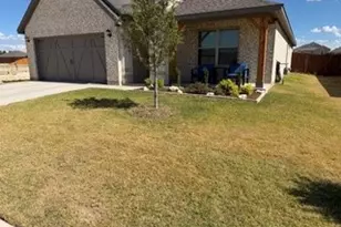 1909 Chippewa Dr, Cleburne, TX 76033 - Photo 14