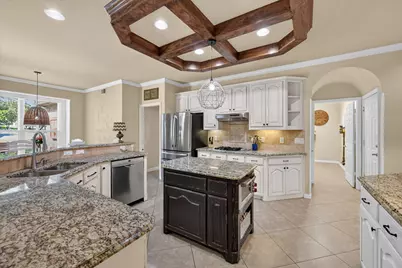 2830 Woodhollow Court, Highland Village, TX 75077 - Photo 18