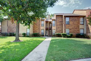 1304 Harwell Dr, Arlington, TX 76011 - Photo 1