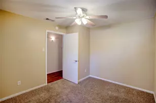 1304 Harwell Dr, Arlington, TX 76011 - Photo 14