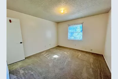 424 NW 23rd Street, Grand Prairie, TX 75050 - Photo 12