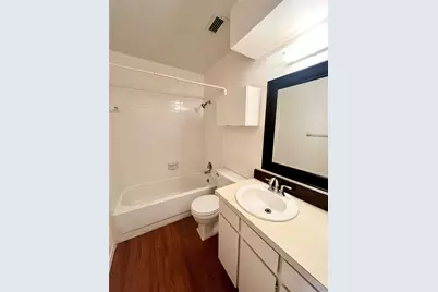 424 NW 23rd Street, Grand Prairie, TX 75050 - Photo 18