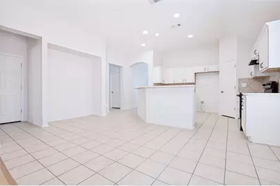 2755 Honey Suckle Drive, Grand Prairie, TX 75052 - Photo 10