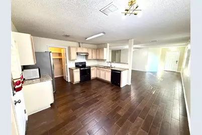 1108 Conner Court, McKinney, TX 75071 - Photo 4