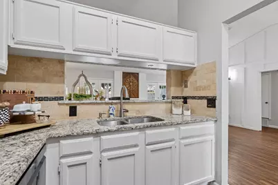 6512 Highview Terrace, Watauga, TX 76148 - Photo 10