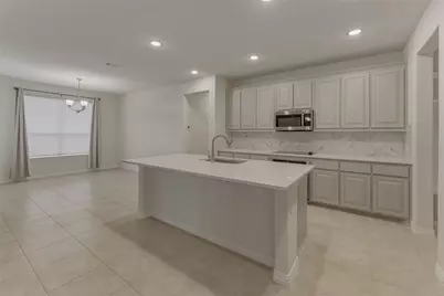 1037 Flagstone Drive, Weatherford, TX 76085 - Photo 6