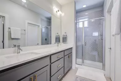 1126 Clifftop Lane, Dallas, TX 75208 - Photo 20