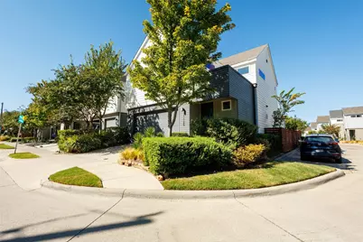 1126 Clifftop Lane, Dallas, TX 75208 - Photo 1