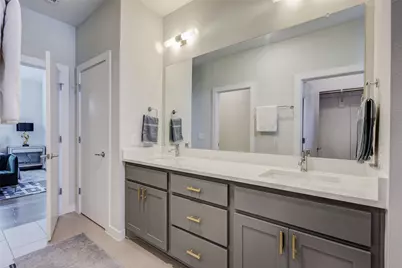 1126 Clifftop Lane, Dallas, TX 75208 - Photo 22