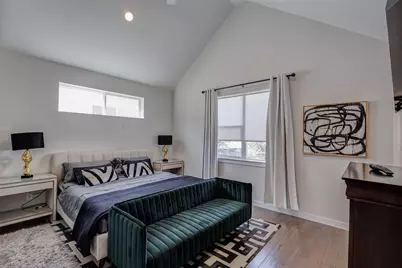 1126 Clifftop Lane, Dallas, TX 75208 - Photo 18