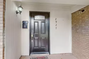 2927 Selma Ln, Farmers Branch, TX 75234 - Photo 2