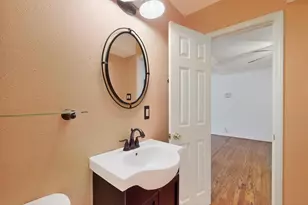 2927 Selma Ln, Farmers Branch, TX 75234 - Photo 32