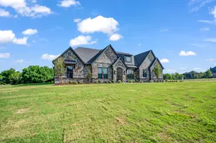 614 Hondo Xing, Weatherford, TX 76087 - Photo 4