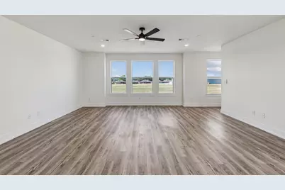 4505 Crescent Heights Road, Garland, TX 75043 - Photo 10