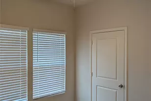 504 Jameson St, Springtown, TX 76082 - Photo 14