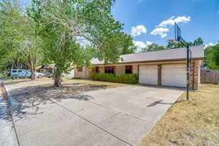 3513 Wren Ave, Fort Worth, TX 76133 - Photo 2