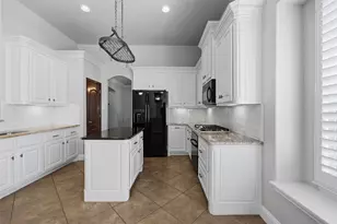 2508 Waters Edge Ln, Fort Worth, TX 76116 - Photo 12