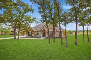 122 Post Oak Wy, Weatherford, TX 76087 - Photo 2