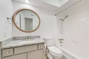 7492 E NW Hwy, Dallas, TX 75231 - Photo 10