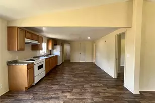 611 E Broadmore Ave, Wills Point, TX 75169 - Photo 8