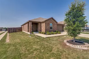 4725 Salers Wy, Forney, TX 75126 - Photo 2