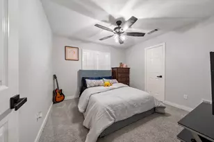 2805 Colleen Dr, Garland, TX 75043 - Photo 16