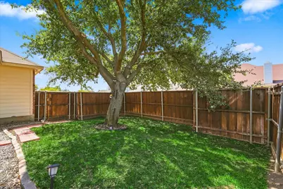 6621 Alliance Drive, The Colony, TX 75056 - Photo 34
