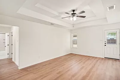 772 Hampshire Drive, Burleson, TX 76028 - Photo 4