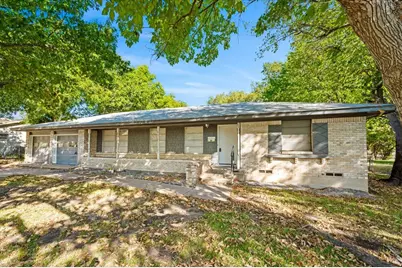 305 Valleyglen Drive, DeSoto, TX 75115 - Photo 4