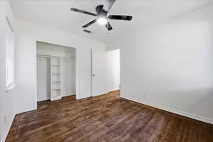 305 Valleyglen Dr, DeSoto, TX 75115 - Photo 22