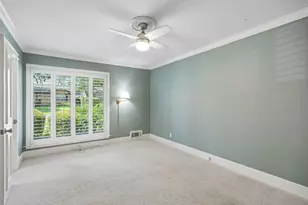 9946 Vistadale Dr, Dallas, TX 75238 - Photo 26