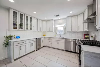 7528 Wentwood Drive, Dallas, TX 75225 - Photo 10