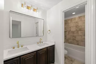 9300 Wellington Dr, Little Elm, TX 75068 - Photo 18