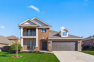 9300 Wellington Dr, Little Elm, TX 75068 - Photo 2