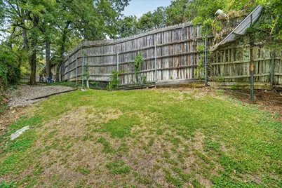 2201 Adams Drive, Arlington, TX 76011 - Photo 38
