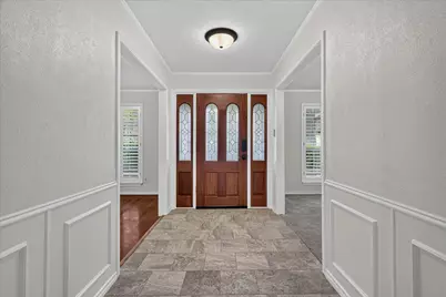 2201 Adams Drive, Arlington, TX 76011 - Photo 6