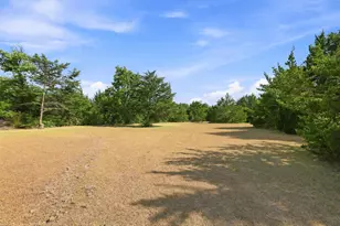 2626 Dripping Springs Rd, Sherman, TX 75090 - Photo 18