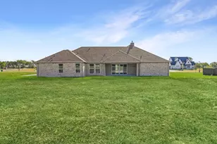 124 Aiden Dr, Waxahachie, TX 75165 - Photo 32
