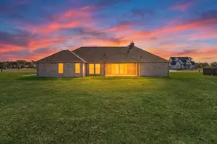 124 Aiden Dr, Waxahachie, TX 75165 - Photo 34