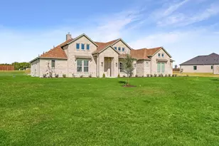 124 Aiden Dr, Waxahachie, TX 75165 - Photo 36
