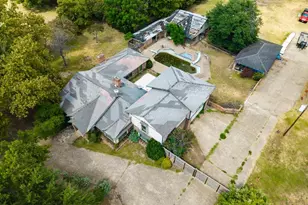 135 E Pleasant Run Rd, Cedar Hill, TX 75104 - Photo 4