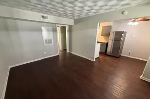 723 N Marsalis Ave, Dallas, TX 75203 - Photo 2