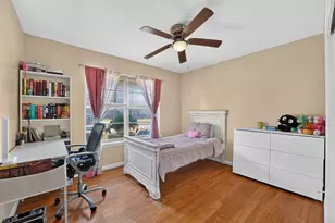 8827 Barclay St, Dallas, TX 75227 - Photo 24