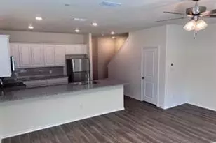 802 S 5th St, Bonham, TX 75418 - Photo 16