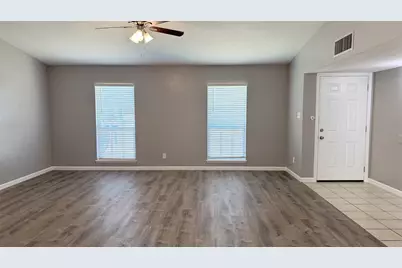 445 Sandy Knoll Drive, Coppell, TX 75019 - Photo 4